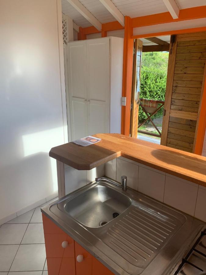 Bungalow les Cerisiers Bouillante Extérieur photo